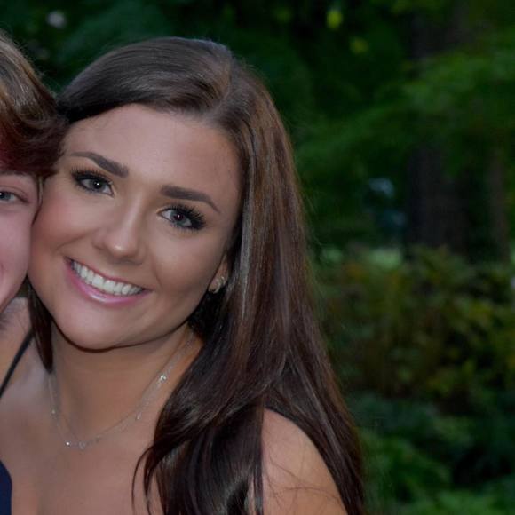 Meet your Posher, Elizabeth - Picture 1 of 1